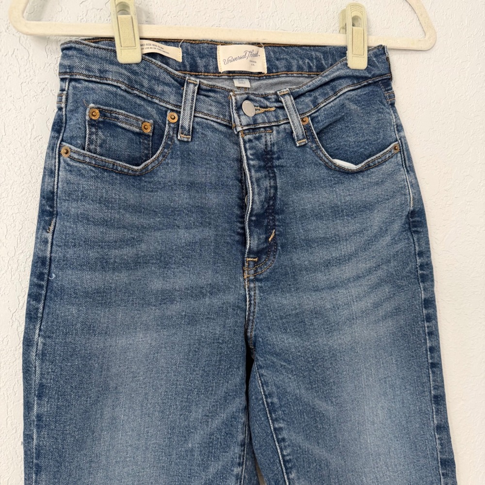 Universal Thread Womens Mid Rise 80s Slim Jeans Medium Wash Raw Hem Size‎ 6R - Picture 2 of 7